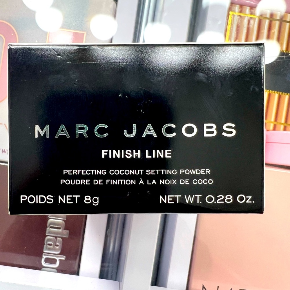 Marc Jacobs Finish Line Invisible Setting Powder